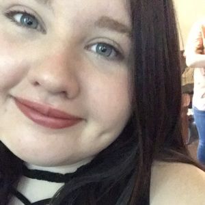 Meet your Posher, Kristen